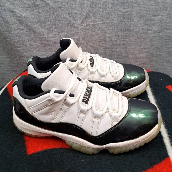 %Size 10 Men Nike Air Jordan 11 Low Emerald Iridescent White Black AJ26 main image 10